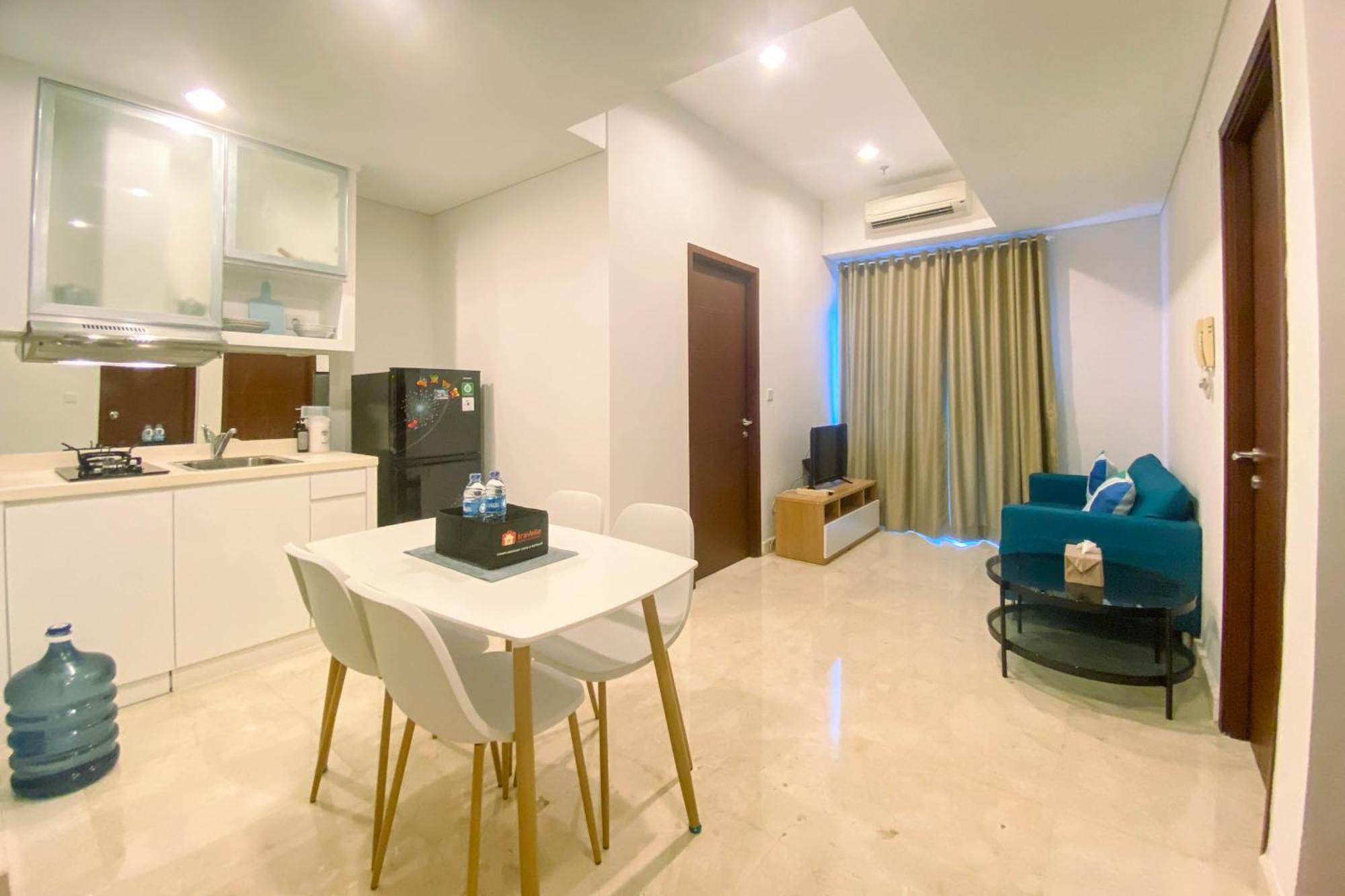 Location 2br At Capitol Park By Travelio Apartemen *